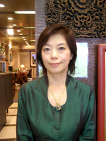 タイ料理 セラドン　オーナー千葉弘子さん